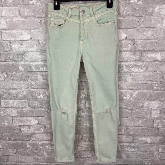 Anthropologie Pilcro and Letterpress High Rise Slim Jeans - Picture 1 of 8